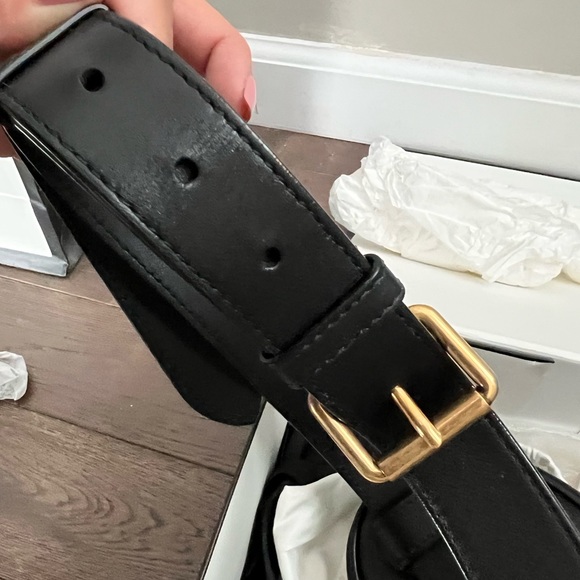 Calfskin Matelasse GG Marmont Belt Bag Black - Picture 10 of 12